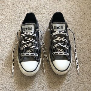 moustache converse